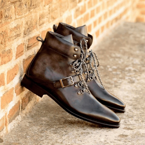 Hand-finished leather boot